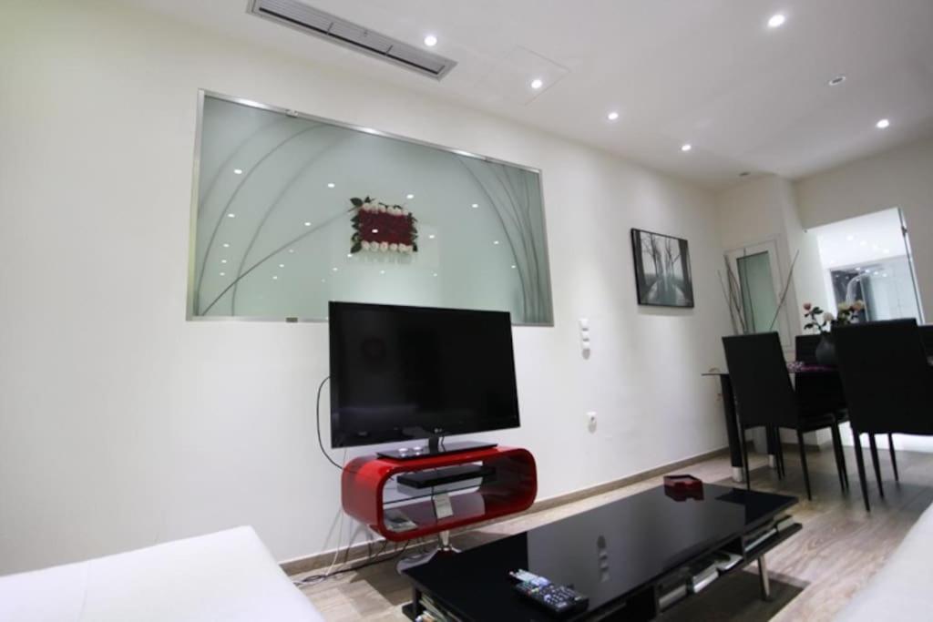 Olvias Apartment Athens Exterior photo